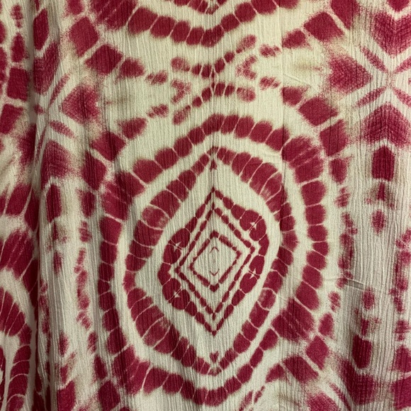 White line Patterned Coverup - Picture 6 of 6